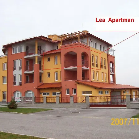 Appartement Lea Apartman *